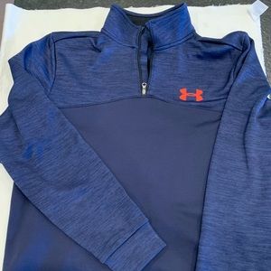 Under Armour sweatshirt